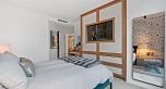 1701 1111 Alberni Street
