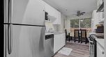 64 2727 E Kent Avenue North