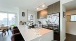 1706 1009 Harwood Street