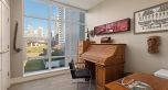 805 628 Kinghorne Mews
