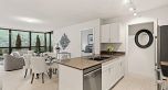 303 933 Hornby Street