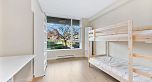 TH 16 6063 Iona Drive