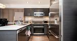 212 2858 W 4th Avenue