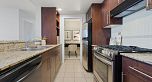 2805 583 Beach Crescent