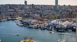 2805 583 Beach Crescent