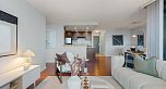 2805 583 Beach Crescent