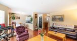 301 2677 E Broadway