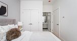 2 2837 Oliver Crescent