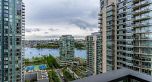 1802 455 Beach Crescent