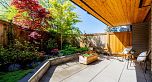 206 1549 Kitchener Street