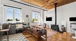321 2556 E Hastings Street