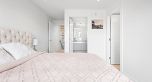 138 W Woodstock Avenue