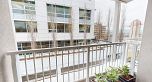 403 985 W 10th Avenue