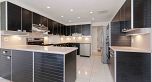 1602 738 Broughton Street