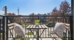 1 1005 E 55th Avenue