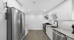 1012 933 Seymour Street