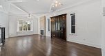 831 E King Edward Avenue