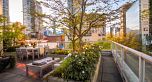 402 480 Robson Street
