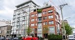 804 919 Station Street