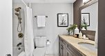1404 1330 Harwood Street