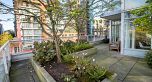 402 480 Robson Street