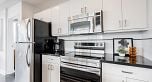 804 919 Station Street