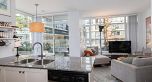 402 480 Robson Street