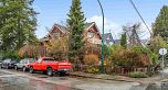 1747 Balaclava Street