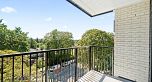 505 2235 E Broadway