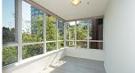 209 63 Keefer Place