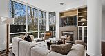 TH105 638 Beach Crescent