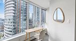 1102 58 Keefer Place