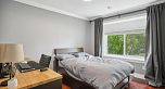 5187 Sherbrooke Street
