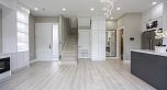 2 5808 Lanark Street