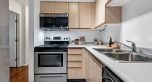 406 2133 Dundas Street