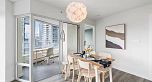 1102 58 Keefer Place