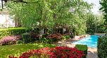 2296 W 32nd Avenue