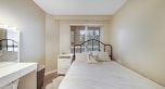303 5189 Gaston Street