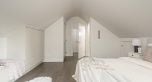 1 638 E 46th Avenue