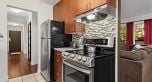 204 725 Commercial Drive