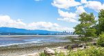 B 3546 Point Grey Road