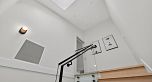1 58 E 40th Avenue