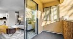 313 975 E Broadway