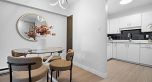313 975 E Broadway
