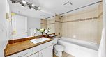 707 5639 Hampton Place