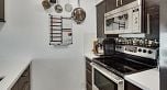 207 3280 W Broadway