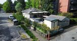 1385 E 7th Avenue