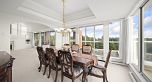 1700 5615 Hampton Place