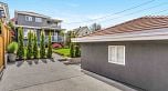 627 E 30th Avenue