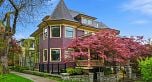1047 Victoria Drive